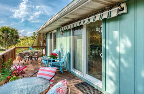 Surfcrest Village House | Seashell House