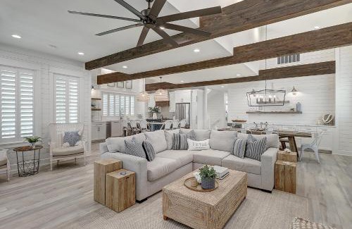 Cinnamon Shore House | Seashell Sanctuary 242 GR