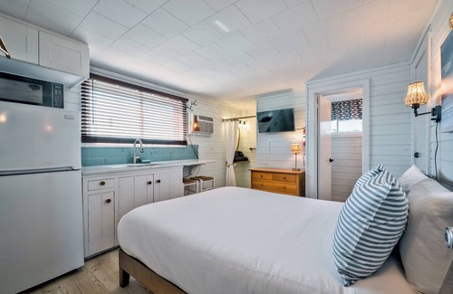 Ocean Bay Park Hotel | Seashore Condo Hotel Junior Suite, Cozy Fire Island Escape, Near Ferry - With Bay Views and Steps from the Beach.