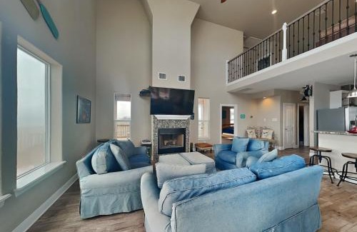 Surfside Beach House | Seaside Eden