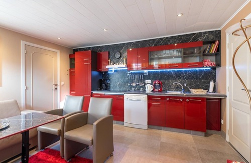 Ostend Apartment | Seaside Escape Mariakerke