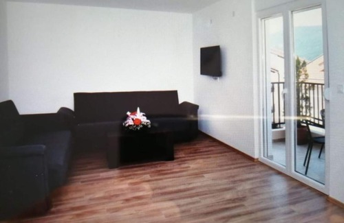 Igalo Apartment | Seaside Serenity – Fresh & Modern Apartments in Igalo - Three Bedroom Apartment
