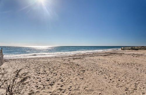 Matunuck House | Seaside SK Getaway Steps to Matunuck Beach!