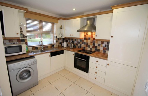 Rathmullan Cottage | Seaspray beach house