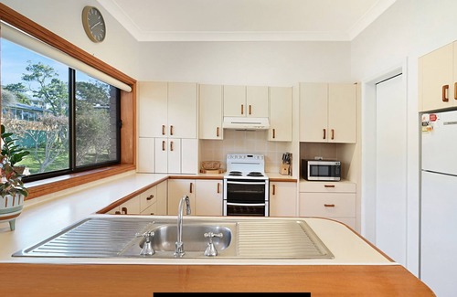 Black Head House | Seaview Manor at Blackhead