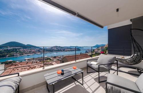 Gruz Apartment | Seaview Sunset Oasis