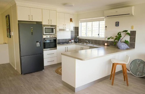 Belgian Gardens Apartment | Seaviews and Privacy