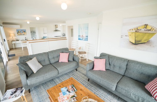 Middleton House | SeaWatch at Middleton