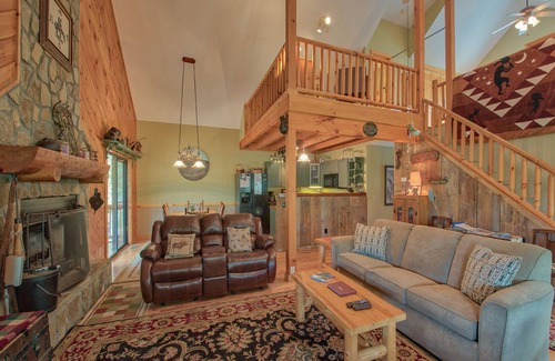 Cranberry Falls House | Secluded 2 BR 2 BA Cabin,Glamorous Views,Hot Tub, Firepit, WIFI