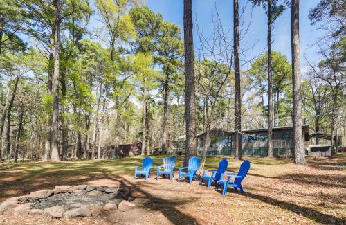 Avinger House | Secluded Avinger Home with Lake Access!