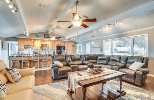 Avinger House | Secluded Avinger Home with Lake Access!