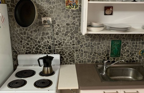 Rye House | Secluded back beach retreat