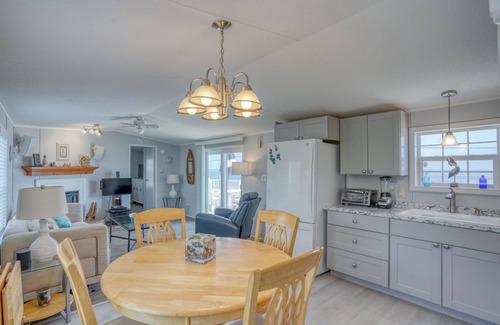 Delaware Beaches Cottage | Secluded Beach home with amazing views close to all.