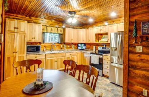 Blandburg House | Secluded Cabin with On-Site Creek and Trails!