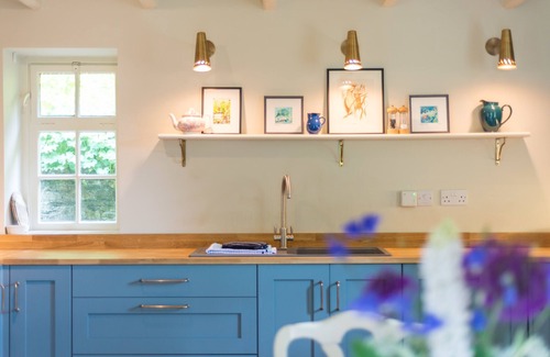 Galashiels Cottage | Secluded country retreat situated next to a magnificent walled garden at The Yair