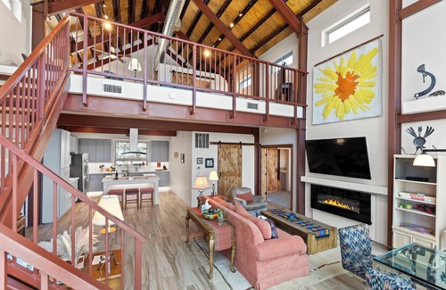 Tucson House | Secluded Desert Mountainside A-Frame with Stunning Views