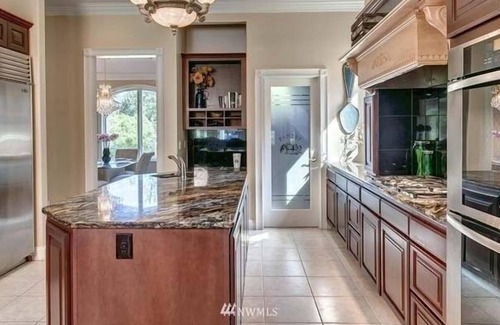 North Creek Villa | Secluded French Renaissance Villa, ready for your family gathering.