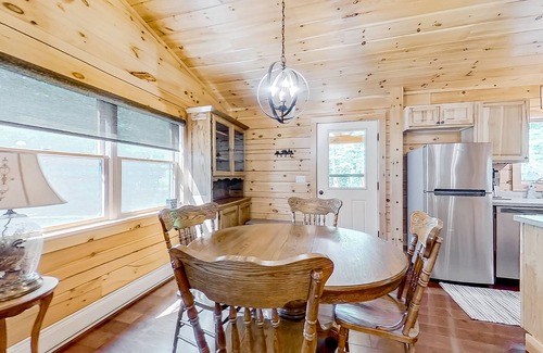 Wevertown Cottage | Secluded Haven | Guest house in Wevertown with wood stove, deck, W/D