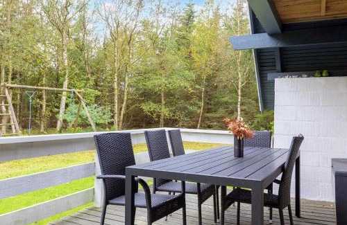 Fur House | Secluded Haven on Fur - By Traum Ferienwohnungen
