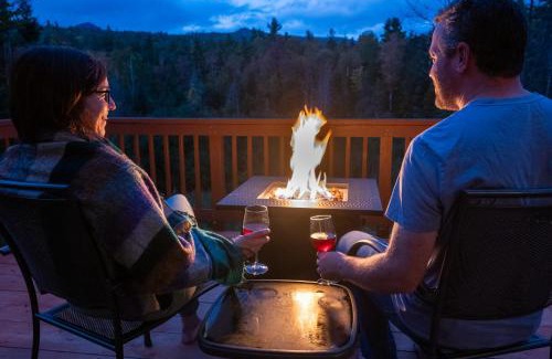 Elizabethtown House | Secluded Lodge - Hot Tub, Views, Arcade
