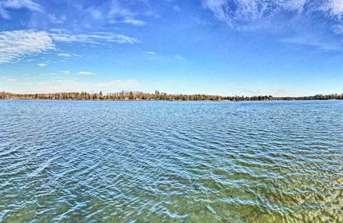 Hawks House | Secluded Lost Lake Cottage with Spacious Loft!