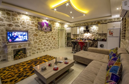 Uzumlu Villa | Secluded Luxury Honeymoon Villa in Üzümlü Village , nr. Kalkan, with Indoor Pool