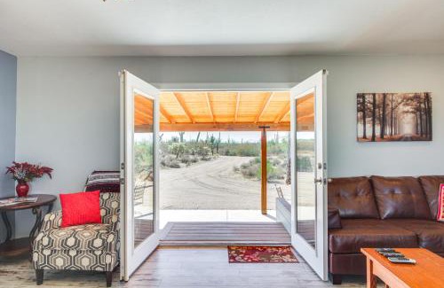 Marana House | Secluded Marana Home with Viewing Decks and Privacy!