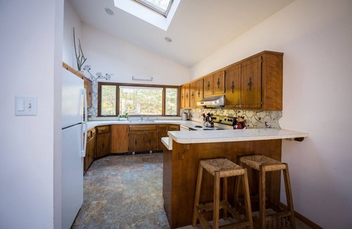 Whitingham Ski Chalet | Secluded Mountain Chalet