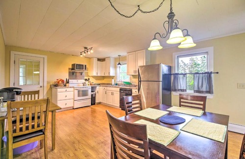 Morrisville House | Secluded Mountainside Home about 13 Mi to Skiing!