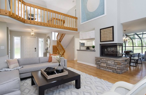 Fairview House | Secluded Oasis in Asheville! Game Room, Movie Theater, and Hot Tub * 20 min to Biltmore!