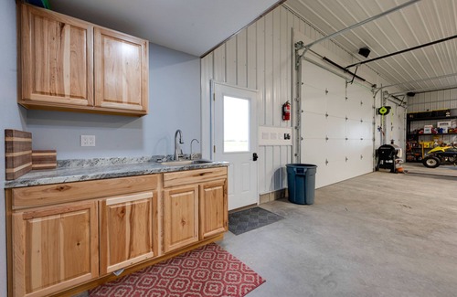 Rowley House | Secluded Rowley Getaway Near Wapsipinicon River