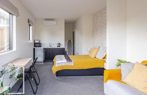 Omanu House | Secluded Spot on Valley