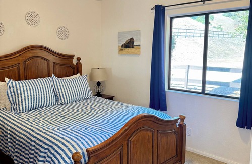 Santa Ynez House | Secluded Wine Country Ranch Cottage in the Rolling Hills of Santa Ynez