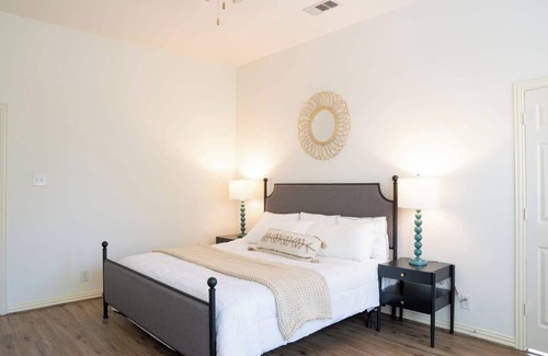 McKinney House | Seclusion on Olivia Dr