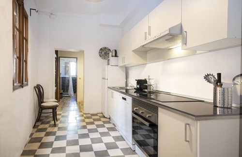 Old Town Apartment | Second floor of the historic building in the old town of Palma for 2 -3 people