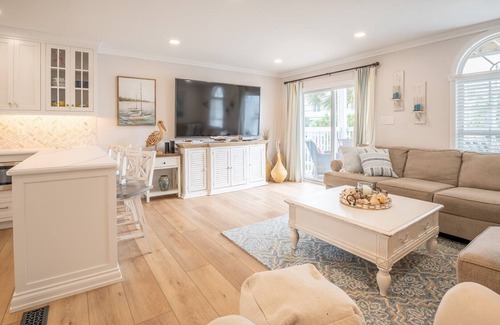 Kure Beach House | Second Row - Ocean View - Near Kure Beach Pier
