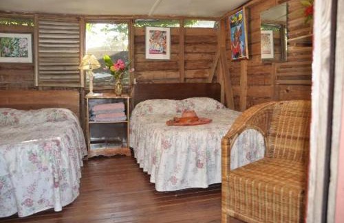 Negril Hotel | Secret Cabins at Firefly Beach Cottage