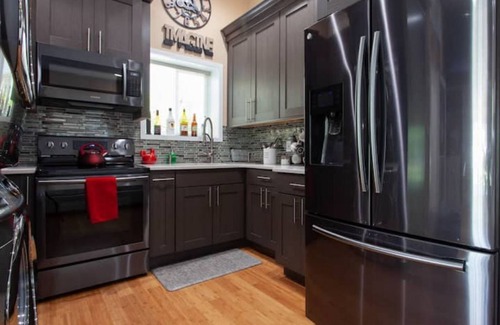 Huntington Apartment | SECRET HIDEAWAY: LUXURY L.I. STUDIO W/PRIV. ENTRN