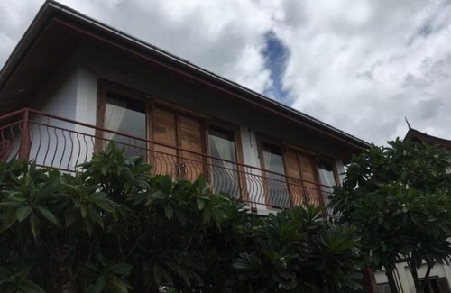 Luang Prabang House | Secret Pizza House