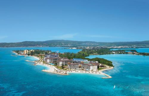 Montego Bay Resort | Secrets Wild Orchid Adults Only - All Inclusive