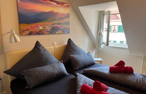 Meersburg Apartment | Seeblick - Chice Maisonette über den Dächern von Meersburg