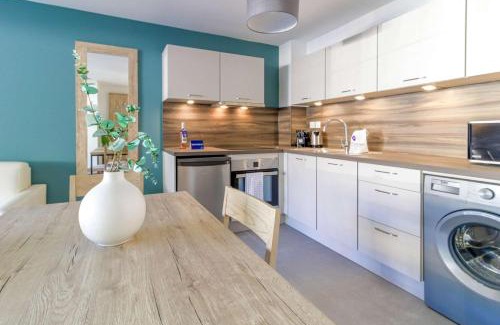 La Faviere Apartment | SELECT'soHOME - Appartement pour 4 personnes au cœur de La Favière ! - Résidence neuve avec parking souterrain privé, terrasse - ILOA-C01