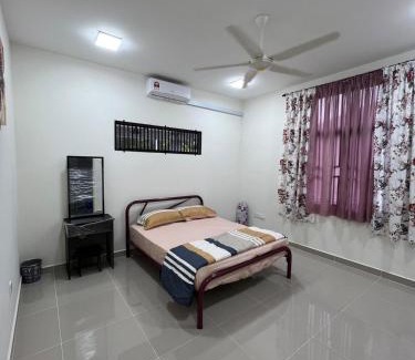 Kampung Rawa House | Selesa Homestay Beranang