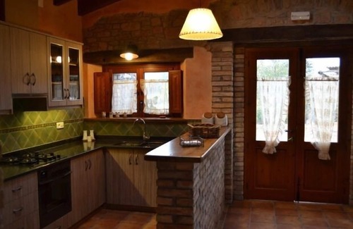 Sant Bartomeu del Grau Cottage | Self catering cottage La Cabanya del Permanyer for 10 people