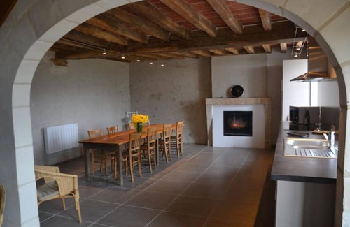 Chaumont-sur-Loire Cottage | Self catering accomodation CHEZ GERARD, CHAUMONT sur LOIRE, ideal for a family or group of friends