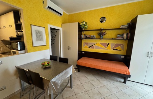 Corno Apartment | Self-catering apartment on the Lake of Garda - Apartment 118 with balcony