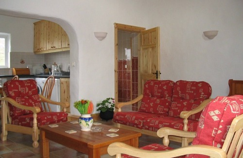 Recess Cottage | SELF CATERING COTTAGE IN PICTURESQUE INAGH VALLEY, Recess, CONNEMARA, With Wi-Fi