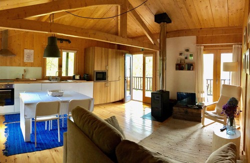 Arcos de Valdevez Cottage | Self catering Quinta Lamosa - responsible tourism for 5 people