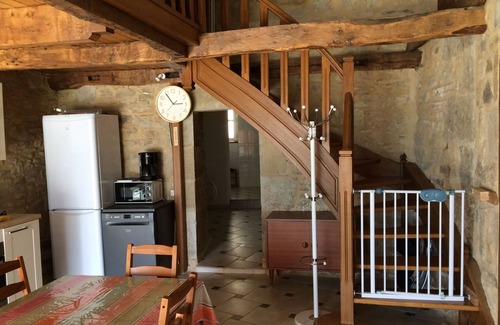Castelnau-de-Mandailles House | Self-contained 4-6 person gîte with shared pool