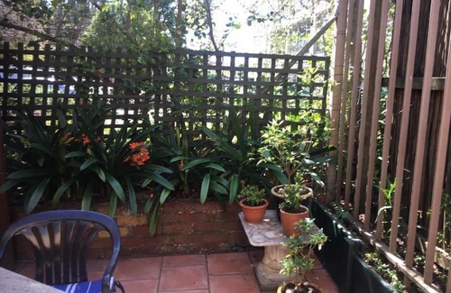 Newlands Apartment | Self-contained, secure, well equipped, Wifi, cottage Newlands